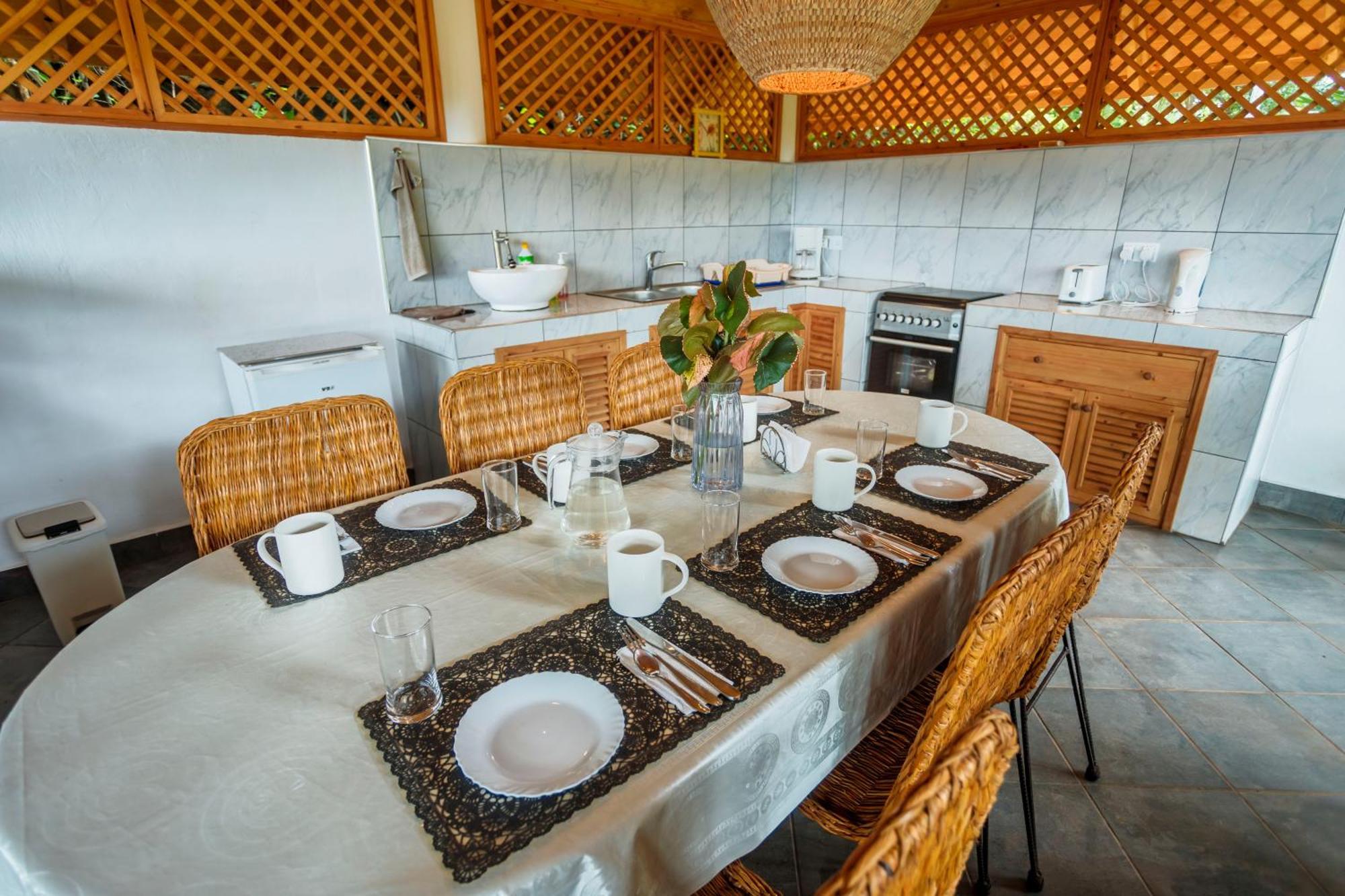 Diani Beach-Villa Kirsch Galu Екстер'єр фото